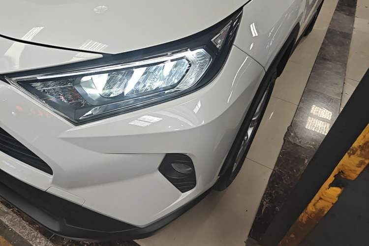 Used Toyota RAV4 2020 2.0L CVT Two-Wheel Drive Fashion Edition Left Front Headlight