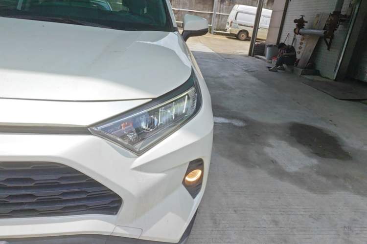 Used Toyota RAV4 2020 2.0L CVT Two-Wheel Drive Fashion Edition Left Front Headlight