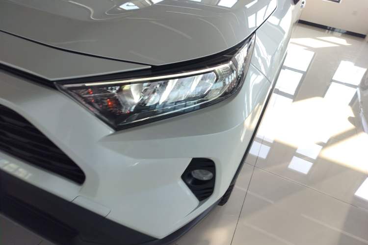 Used Toyota RAV4 2020 2.0L CVT Two-Wheel Drive Fashion PLUS Edition Left Front Headlight