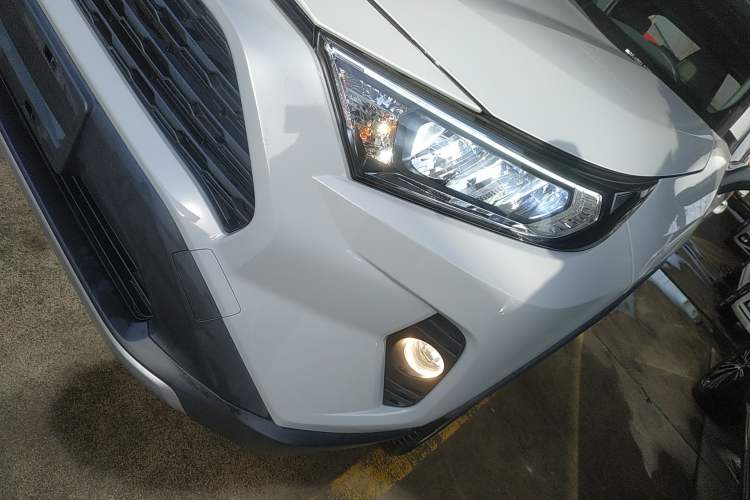 Used Toyota RAV4 2020 2.0L CVT Two-Wheel Drive Fashion PLUS Edition Left Front Headlight