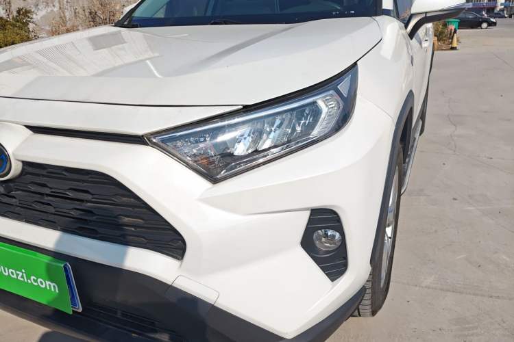 Used Toyota RAV4 2020 Dual-Engine 2.5L E-CVT Two-Wheel Drive Elite Edition Left Front Headlight