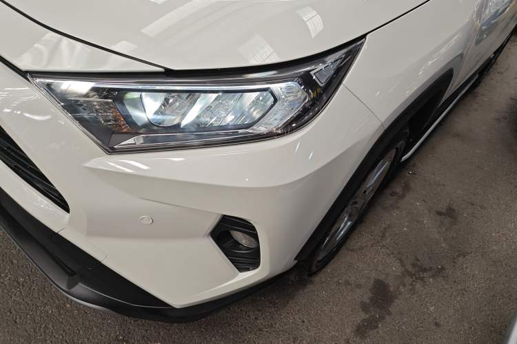 Used Toyota RAV4 2020 2.0L CVT Two-Wheel Drive Fashion Edition Left Front Headlight