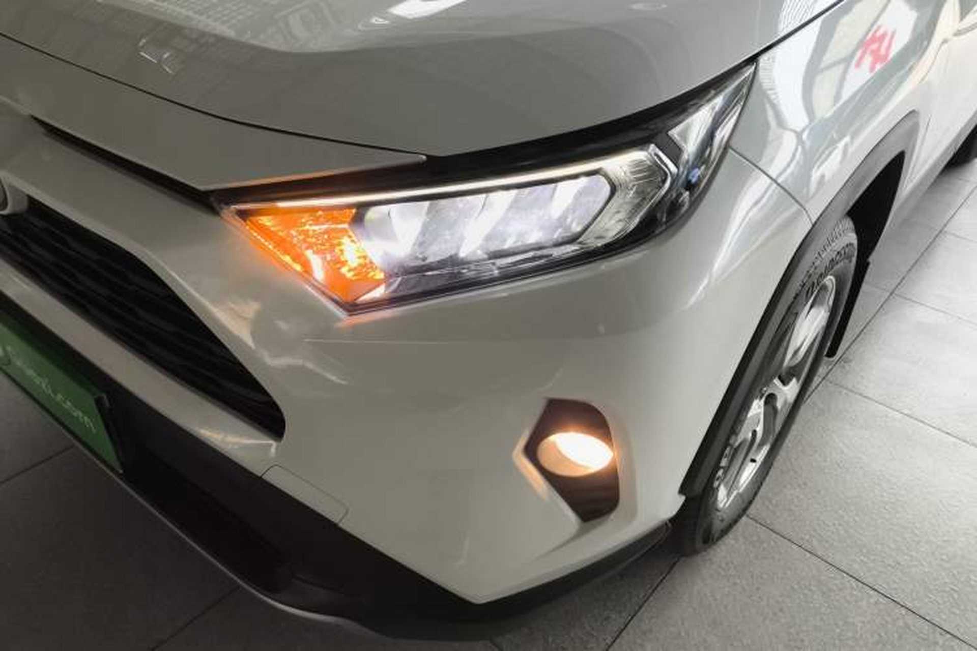 Used Toyota RAV4 2020 2.0L CVT Two-Wheel Drive Fashion Edition Left Front Headlight