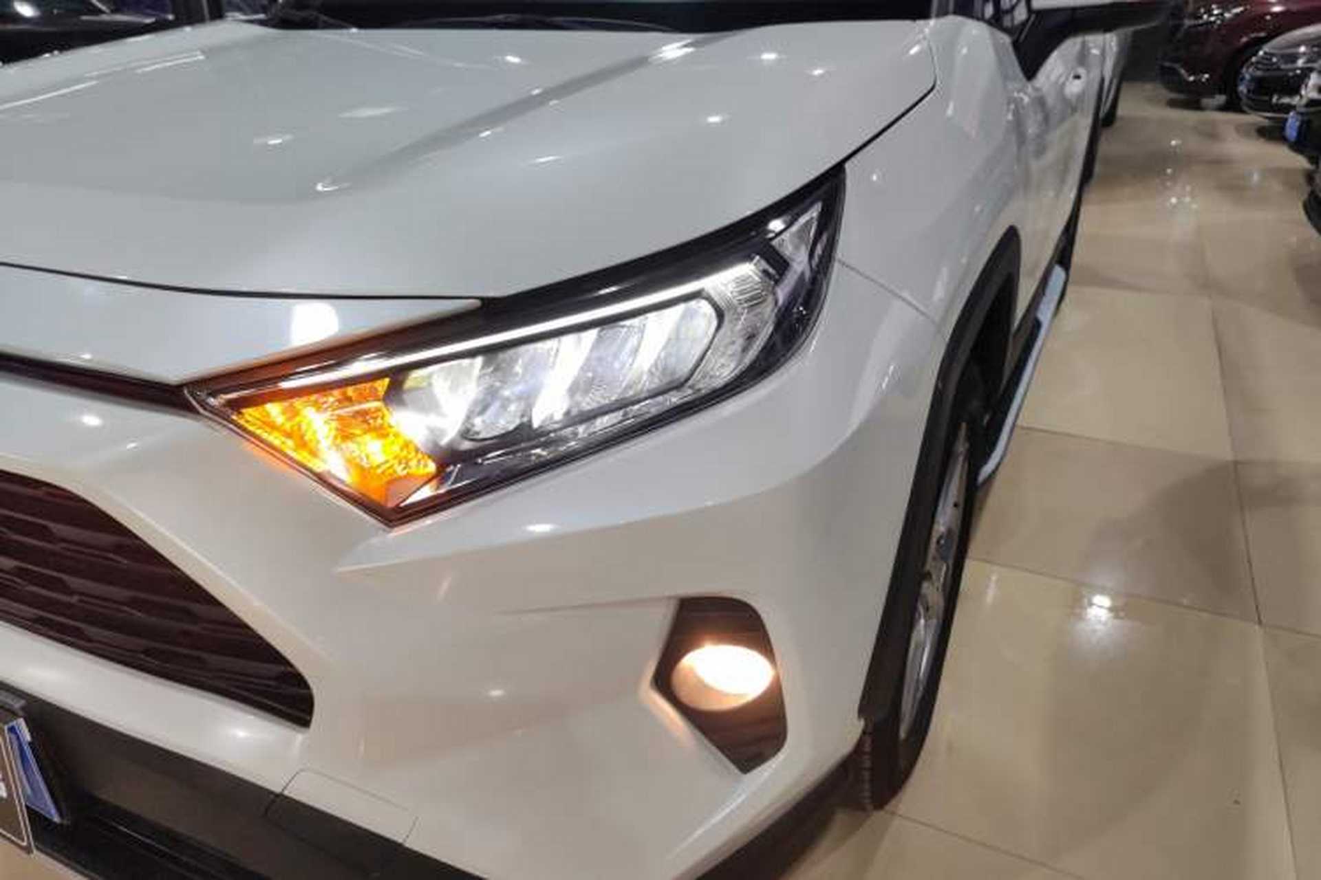 Used Toyota RAV4 2020 2.0L CVT Two-Wheel Drive Fashion PLUS Edition Left Front Headlight