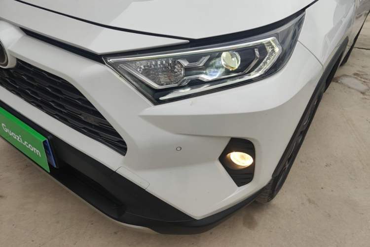 Used Toyota RAV4 2020 2.0L CVT Four-Wheel Drive Prestige Edition Left Front Headlight