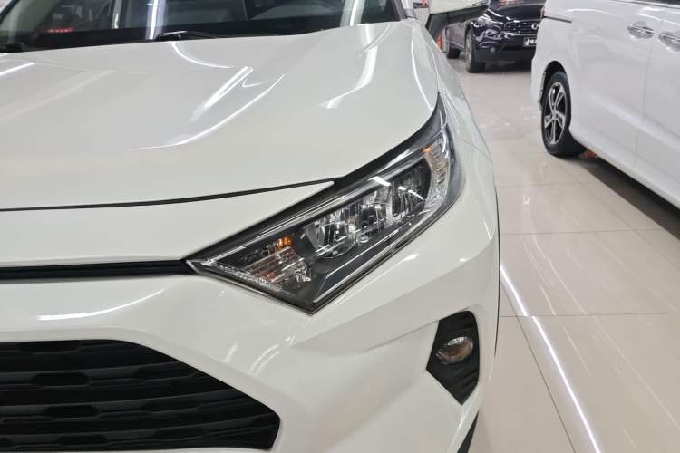 Used Toyota RAV4 2020 2.0L CVT Two-Wheel Drive Fashion PLUS Edition Left Front Headlight