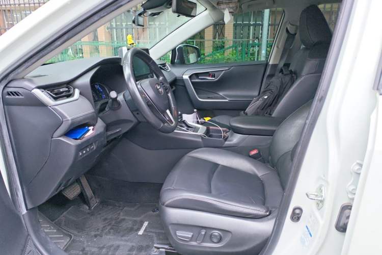 Used Toyota RAV4 2020 Dual-Motor 2.5L E-CVT Four-Wheel Drive Flagship Edition Left Front Seat