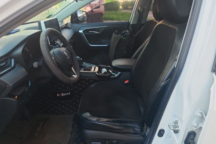 Used Toyota RAV4 2020 2.0L CVT Two-Wheel Drive Fashion Edition Left Front Seat