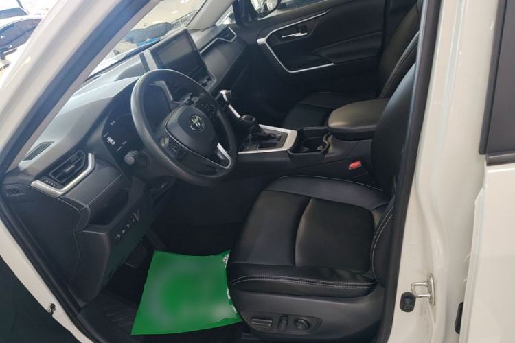 Used Toyota RAV4 2020 2.0L CVT Two-Wheel Drive Fashion Edition Left Front Seat