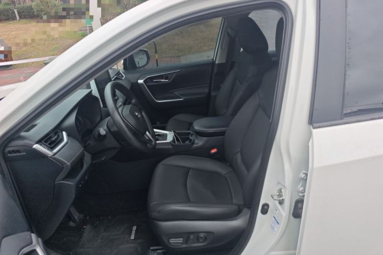Used Toyota RAV4 2020 Dual-Engine 2.5L E-CVT Four-Wheel Drive Elite Edition Left Front Seat