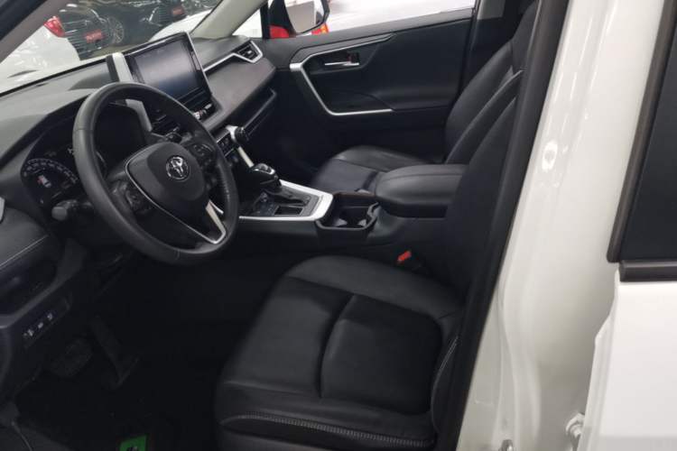 Used Toyota RAV4 2020 2.0L CVT Two-Wheel Drive Fashion PLUS Edition Left Front Seat
