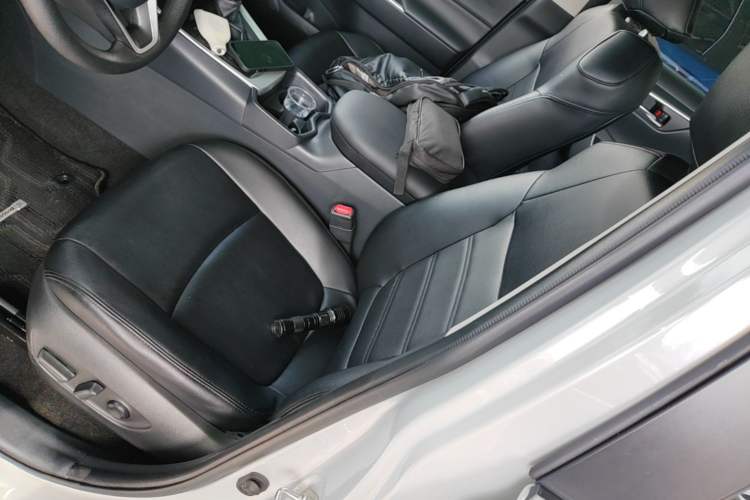 Used Toyota RAV4 2020 2.0L CVT Two-Wheel Drive Fashion Edition Left Front Seat