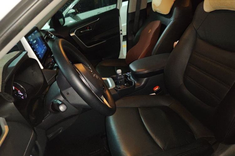Used Toyota RAV4 2020 2.0L CVT Two-Wheel Drive Fashion Edition Left Front Seat