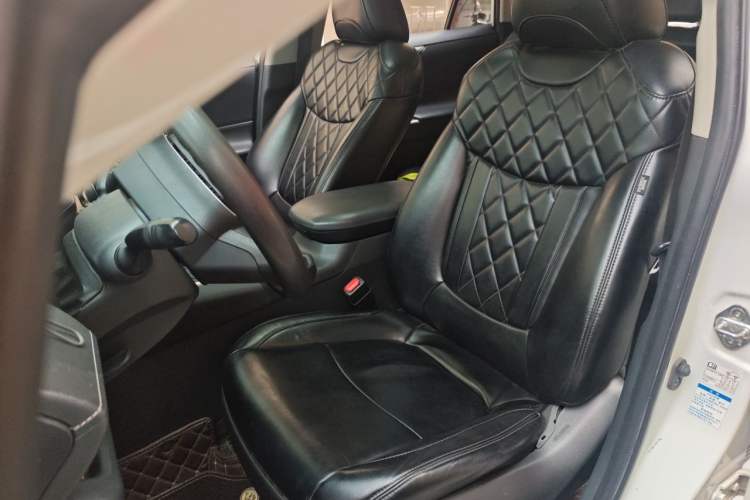 Used Toyota RAV4 2020 Dual-Engine 2.5L E-CVT Four-Wheel Drive Elite Edition Left Front Seat