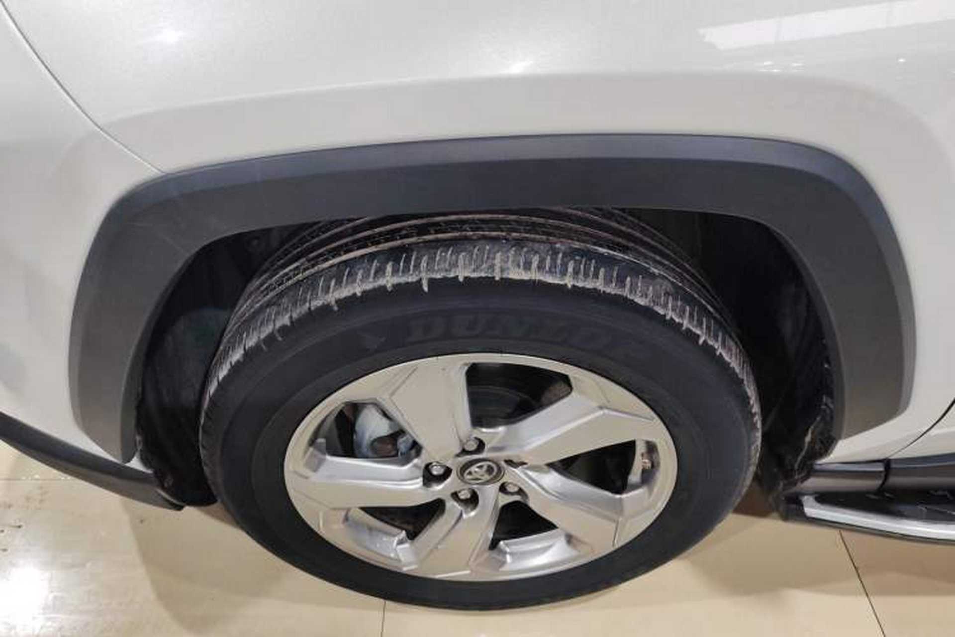 Used Toyota RAV4 2020 2.0L CVT Two-Wheel Drive Fashion PLUS Edition Left Front Wheel Hub