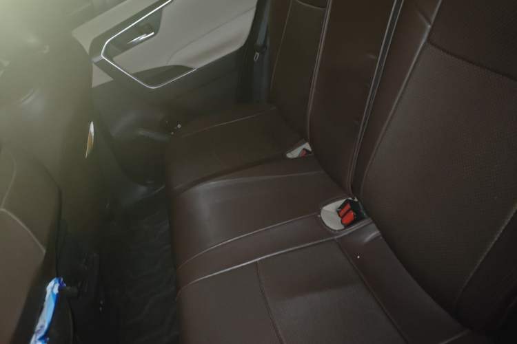 Used Toyota RAV4 2020 2.0L CVT 4x4 Trend Edition Left Rear Seat