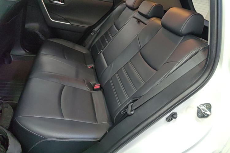 Used Toyota RAV4 2020 2.0L CVT Two-Wheel Drive Prestige Edition Left Rear Seat