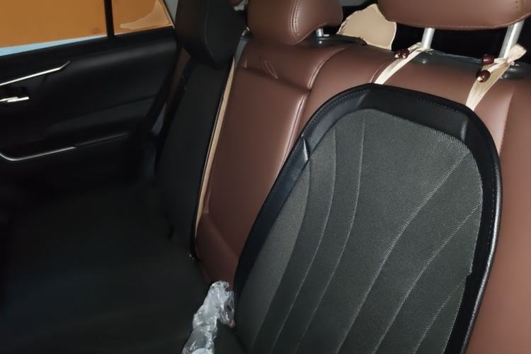 Used Toyota RAV4 2020 2.0L CVT Two-Wheel Drive Fashion Edition Left Rear Seat
