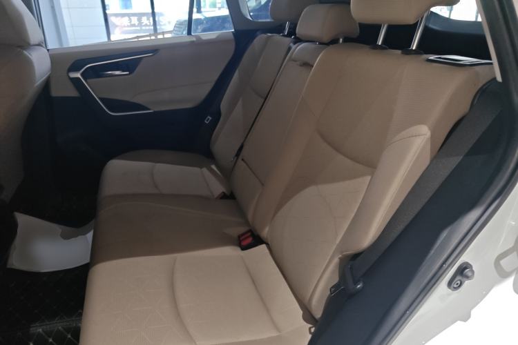 Used Toyota RAV4 2020 2.0L CVT Two-Wheel Drive Fashion Edition Left Rear Seat