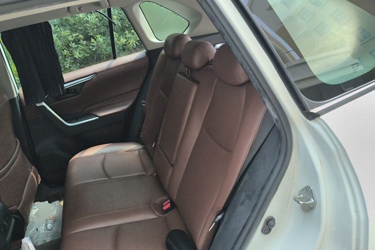 Used Toyota RAV4 2020 2.0L CVT Two-Wheel Drive Urban Edition Left Rear Seat