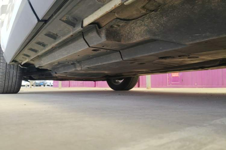 Used Toyota RAV4 2020 2.0L CVT Two-Wheel Drive Fashion PLUS Edition Left Side Sill