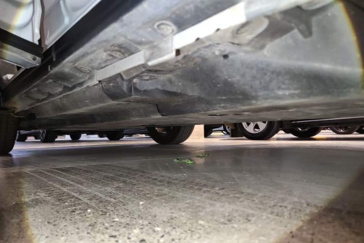 Used Toyota RAV4 2020 2.0L CVT Two-Wheel Drive Fashion PLUS Edition Left Side Sill