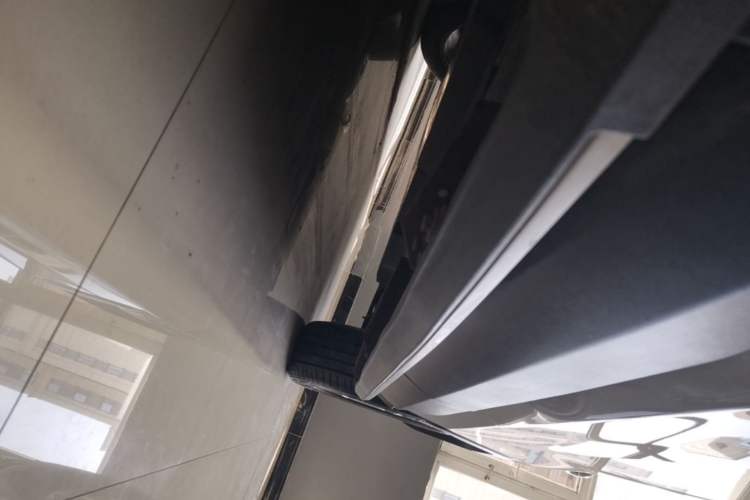 Used Toyota RAV4 2020 2.0L CVT Two-Wheel Drive Fashion PLUS Edition Left Side Sill