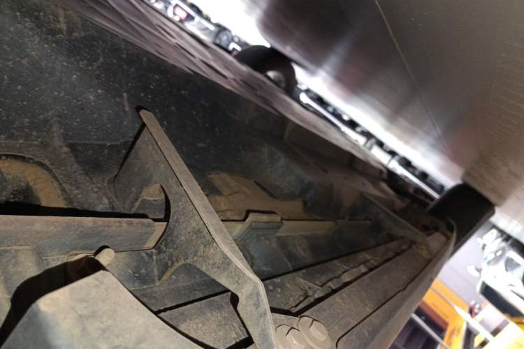 Used Toyota RAV4 2020 2.0L CVT Two-Wheel Drive Fashion Edition Left Side Sill