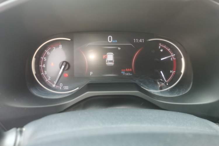 Used Toyota RAV4 2020 2.0L CVT Two-Wheel Drive Fashion PLUS Edition Odometer Close Up
