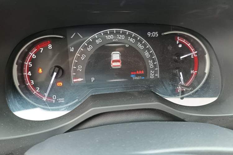Used Toyota RAV4 2020 2.0L CVT Two-Wheel Drive Fashion PLUS Edition Odometer Close Up