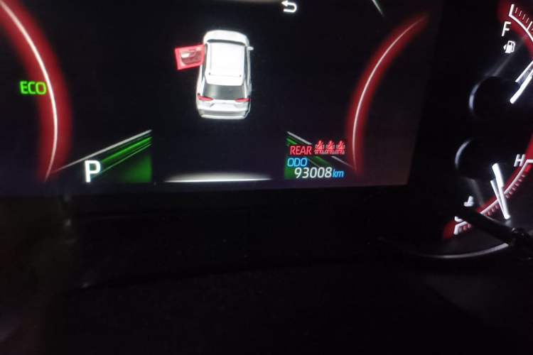 Used Toyota RAV4 2020 2.0L CVT Two-Wheel Drive Prestige Edition Odometer Close Up