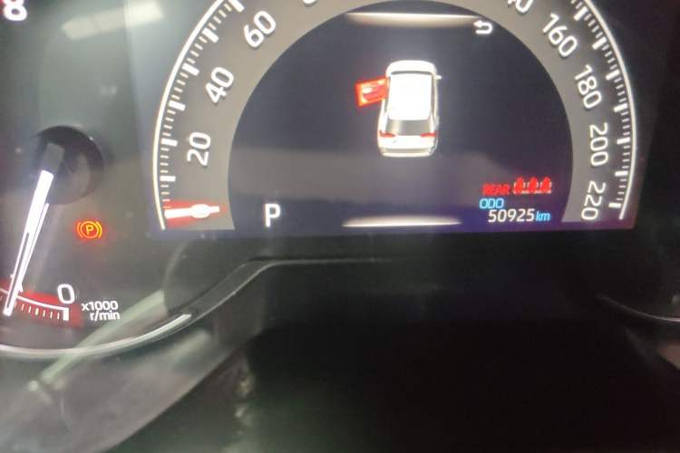 Used Toyota RAV4 2020 2.0L CVT Two-Wheel Drive Fashion PLUS Edition Odometer Close Up