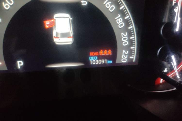 Used Toyota RAV4 2020 2.0L CVT Two-Wheel Drive Fashion PLUS Edition Odometer Close Up