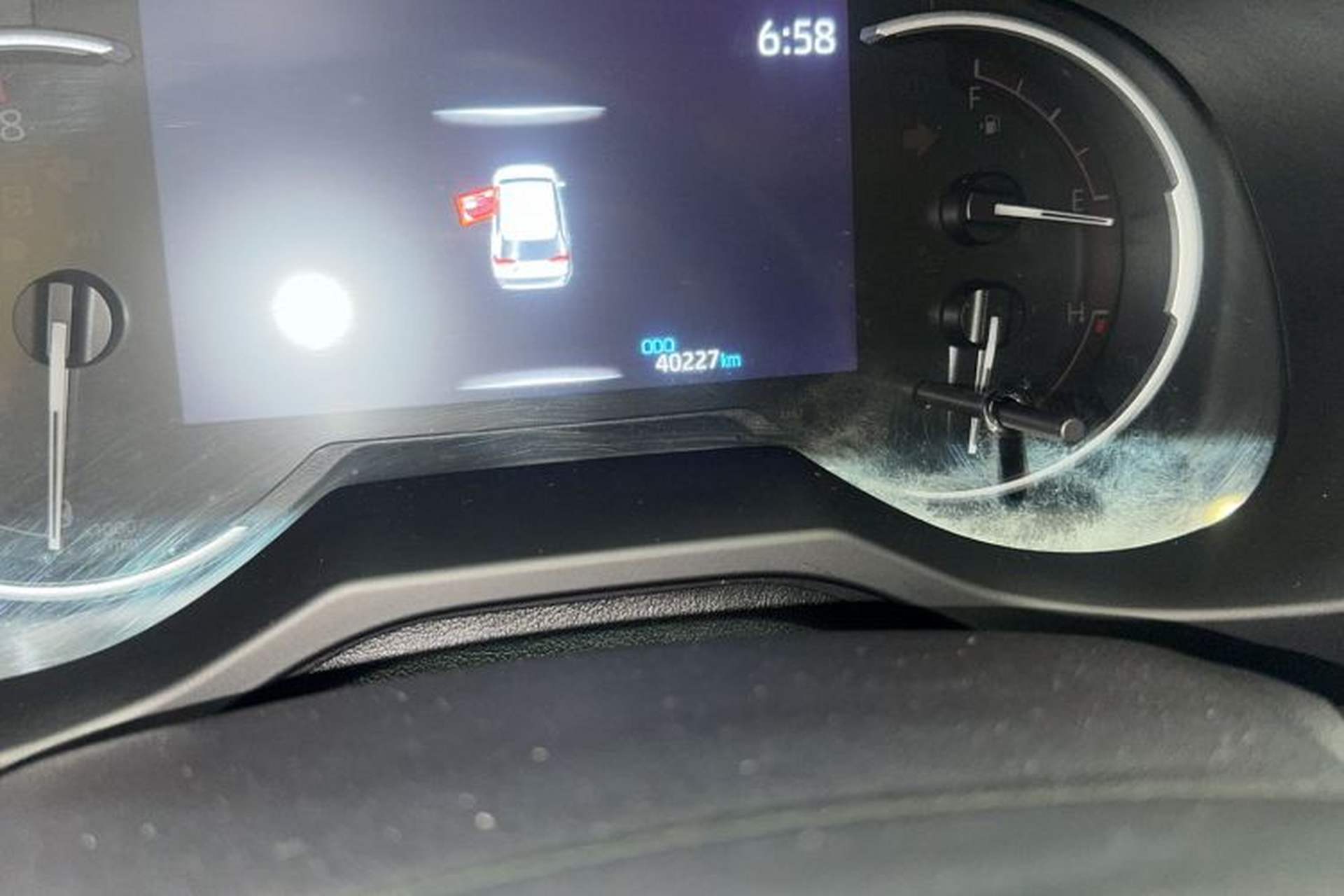 Used Toyota RAV4 2020 2.0L CVT Four-Wheel Drive Prestige Edition Odometer Close Up