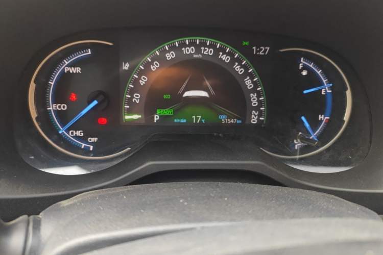 Used Toyota RAV4 2020 Dual-Motor 2.5L E-CVT Four-Wheel Drive Flagship Edition Odometer Close Up