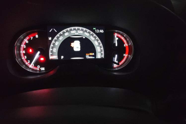 Used Toyota RAV4 2020 2.0L CVT Two-Wheel Drive Fashion PLUS Edition Odometer Close Up