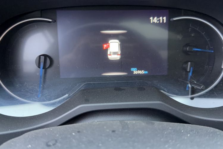Used Toyota RAV4 2020 Dual-Motor 2.5L E-CVT Four-Wheel Drive Flagship Edition Odometer Close Up