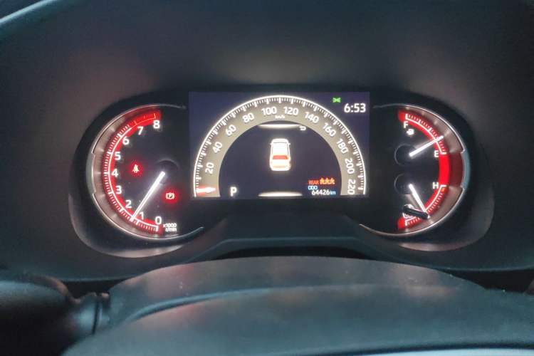 Used Toyota RAV4 2020 2.0L CVT Two-Wheel Drive Fashion Edition Odometer Close Up