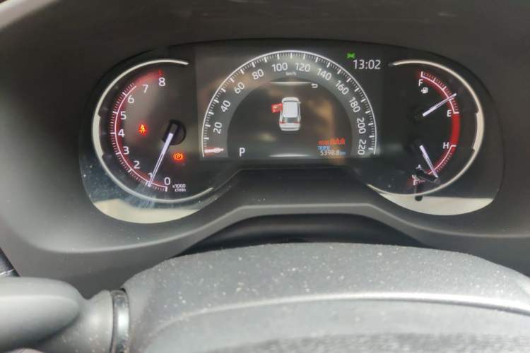 Used Toyota RAV4 2020 2.0L CVT Two-Wheel Drive Urban Edition Odometer Close Up