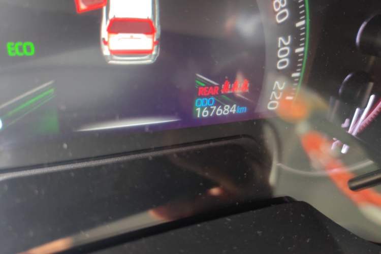 Used Toyota RAV4 2020 2.0L CVT Two-Wheel Drive Prestige Edition Odometer Close Up