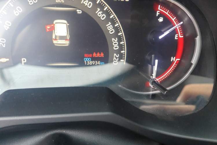 Used Toyota RAV4 2020 2.0L CVT 4x4 Trend Edition Odometer Close Up