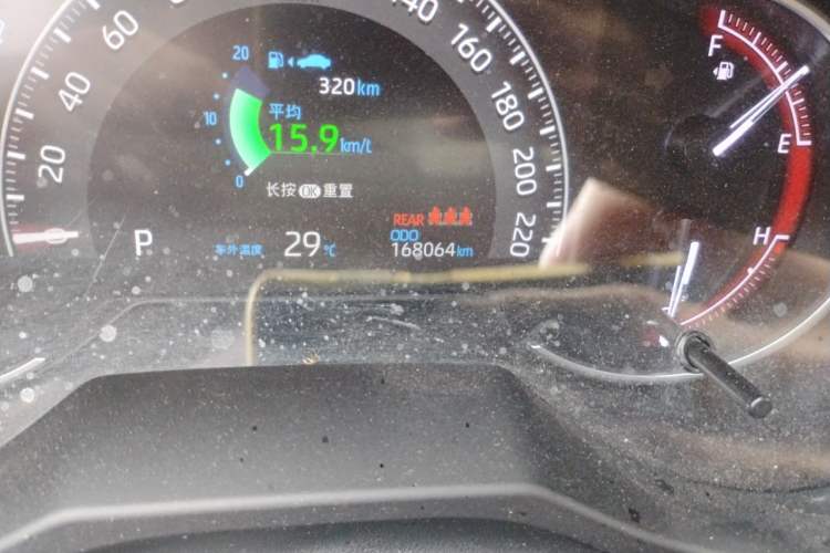 Used Toyota RAV4 2020 2.0L CVT Two-Wheel Drive Fashion Edition Odometer Close Up