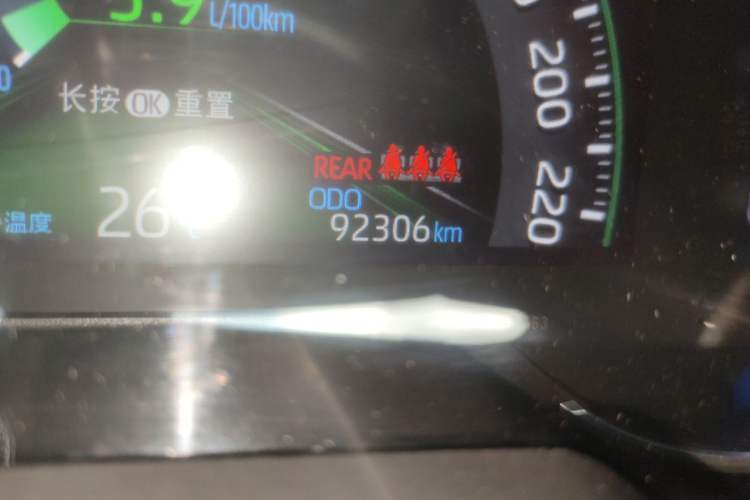 Used Toyota RAV4 2020 Dual-Engine 2.5L E-CVT 4x4 Elite PLUS Edition Odometer Close Up