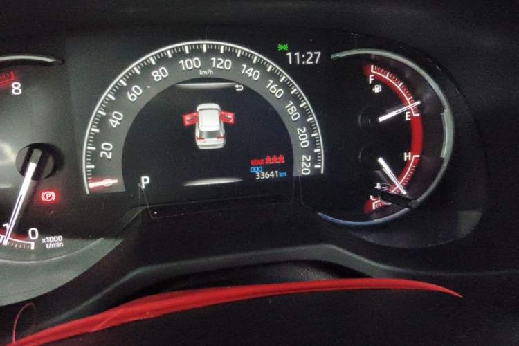 Used Toyota RAV4 2020 2.0L CVT 4x4 Trend Edition Odometer Close Up