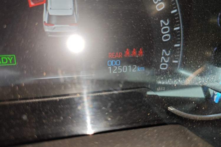 Used Toyota RAV4 2020 Dual-Engine 2.5L E-CVT Four-Wheel Drive Elite Edition Odometer Close Up