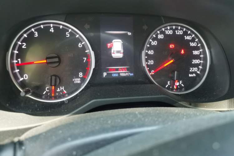 Used Toyota RAV4 2020 2.0L CVT Two-Wheel Drive Urban Edition Odometer Close Up