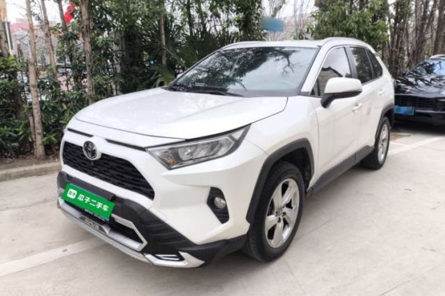 Used Toyota RAV4 2020 2.0L CVT Two-Wheel Drive Fashion Edition