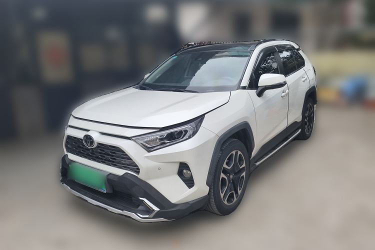 Used Toyota RAV4 2020 2.0L CVT Two-Wheel Drive Prestige Edition Guazi used car, China used car export, Used car for sale, Used cars, Cheapest cars for sale