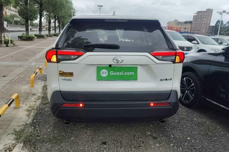 Used Toyota RAV4 2020 2.0L CVT Two-Wheel Drive Urban Edition Rear