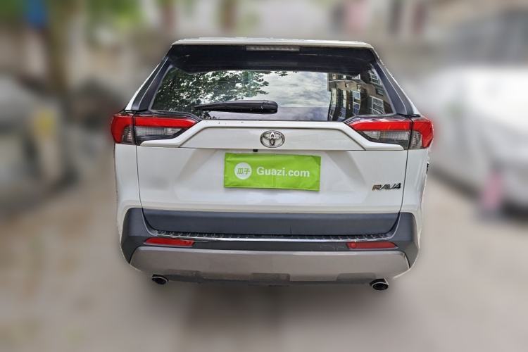 Used Toyota RAV4 2020 2.0L CVT Two-Wheel Drive Fashion Edition Rear